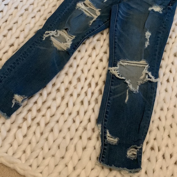 Hi Rise Jegging Crop - Picture 2 of 7